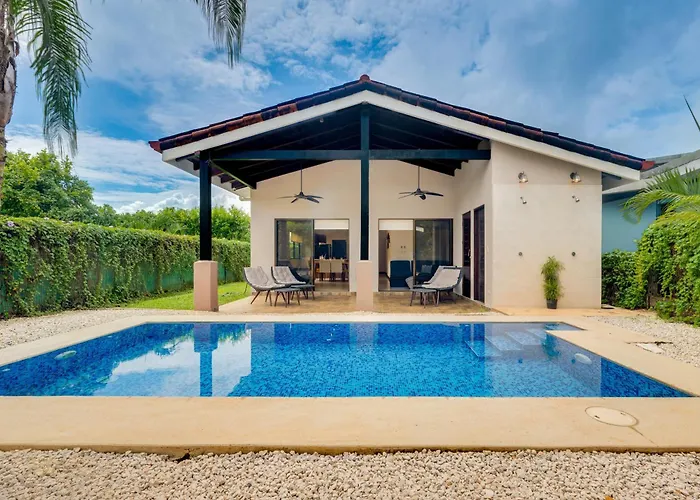 Modern + Spacious W/ Private Pool Tamarindo